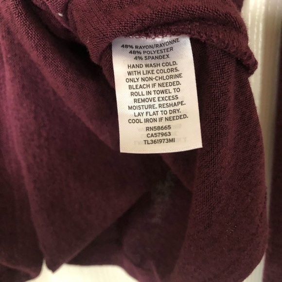 New Leith Maroon Cold Shoulder Stretchy Top Sz S - Picture 5 of 7